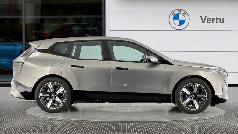 BMW iX 240kW xDrive40 M Sport 76.6kWh 5dr Auto Electric Estate